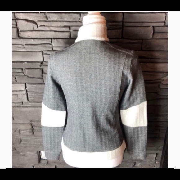 Puma Grey Asymmetrical Zip Up Jacket XS - Picture 4 of 7